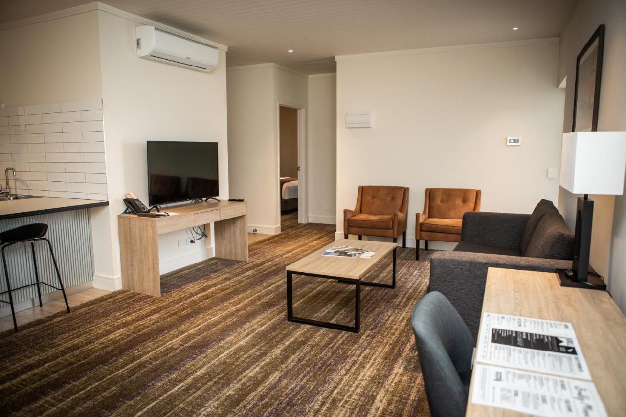 Porter'S Plainland Hotel Zewnętrze zdjęcie