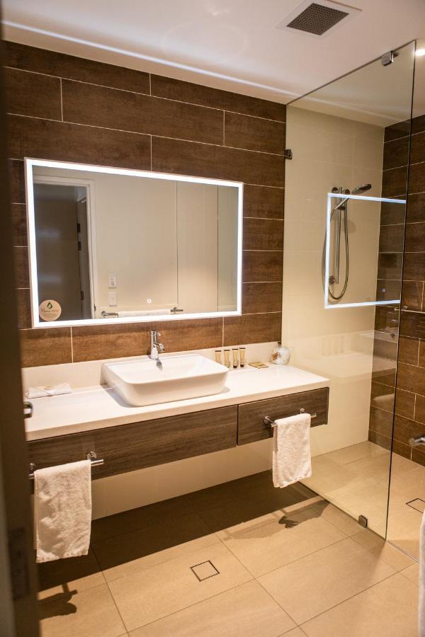 Porter'S Plainland Hotel Zewnętrze zdjęcie