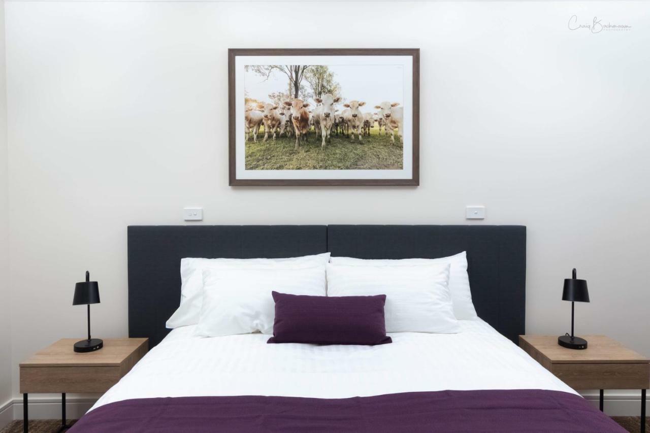 Porter'S Plainland Hotel Zewnętrze zdjęcie
