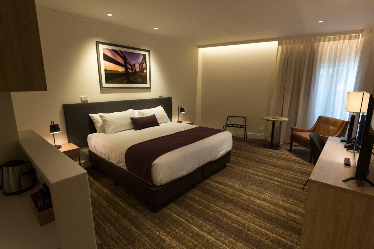 Porter'S Plainland Hotel Zewnętrze zdjęcie